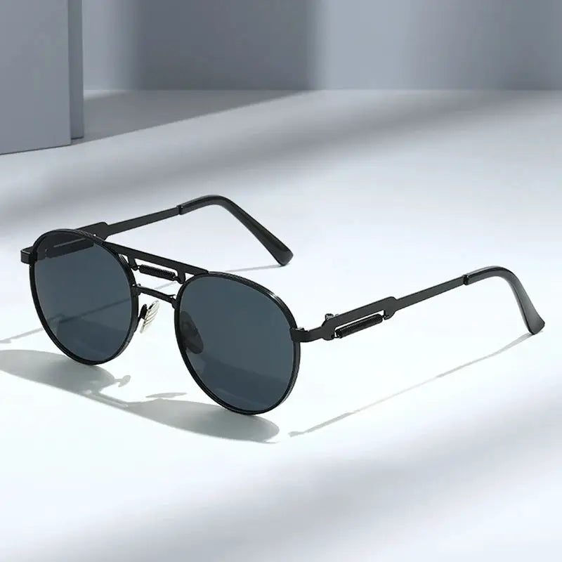 SHAUNA retro metal round sunglasses with black frame and dark gradient lenses – Astroshadez