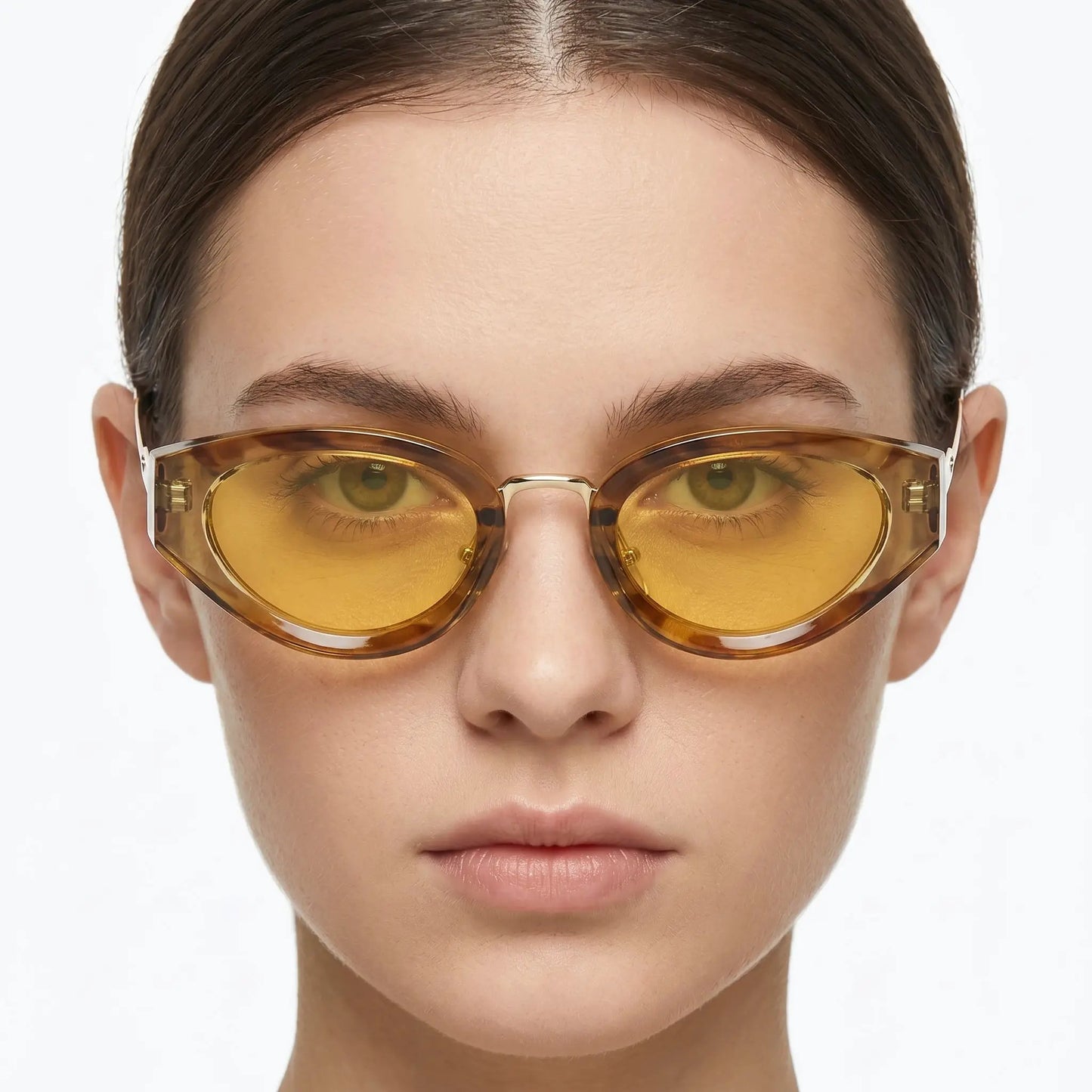 Valore honey tortoiseshell cat-eye sunglasses with amber lenses and subtle metal bridge – Astroshadez