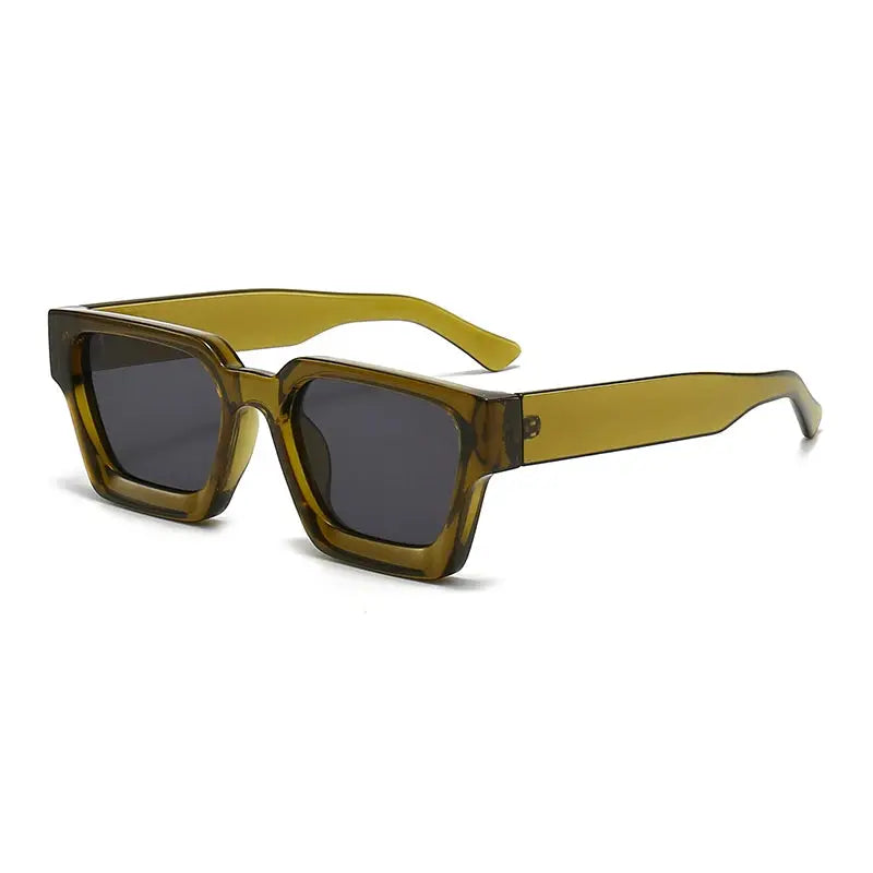 SHAUNA square sunglasses with translucent amber-brown chunky frames and dark gray lenses – Astroshadez