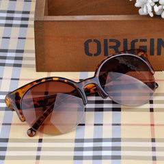 Womens 'Kimmeh' Sunglasses Round Astroshadez