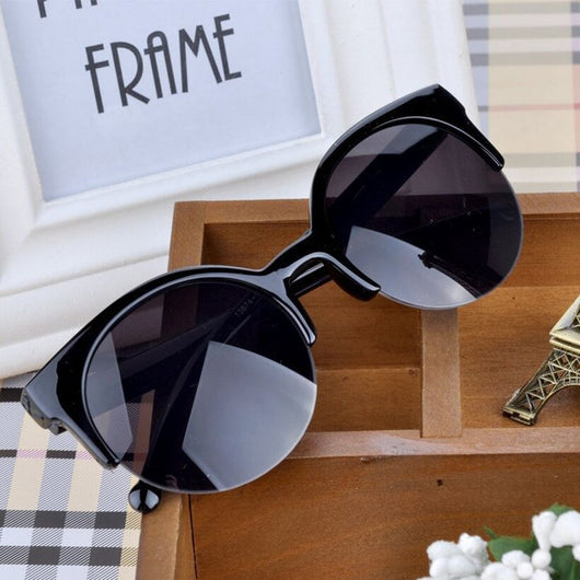 Womens 'Kimmeh' Sunglasses Round Astroshadez