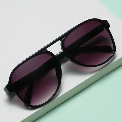 SHAUNA pilot sunglasses with black frame and purple lenses, UV400 – Astroshadez