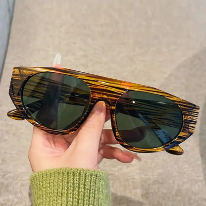 SHAUNA retro pilot sunglasses with tortoiseshell frame and green gradient lenses – Astroshadez