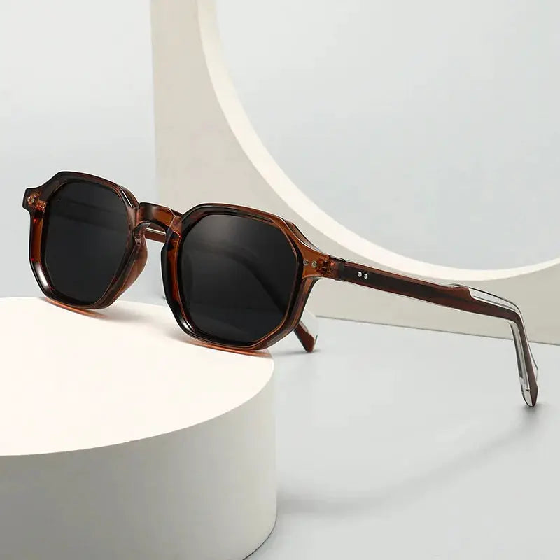 SHAUNA polygon square sunglasses with brown tortoiseshell frame and dark gray polarized lenses – Astroshadez