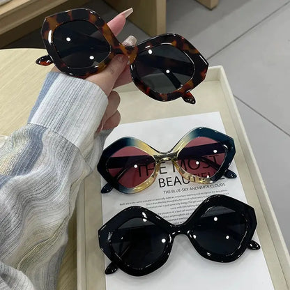 SHAUNA retro irregular polygon cat-eye sunglasses set of 3 in tortoiseshell, pink gradient, and black frames– Astroshadez