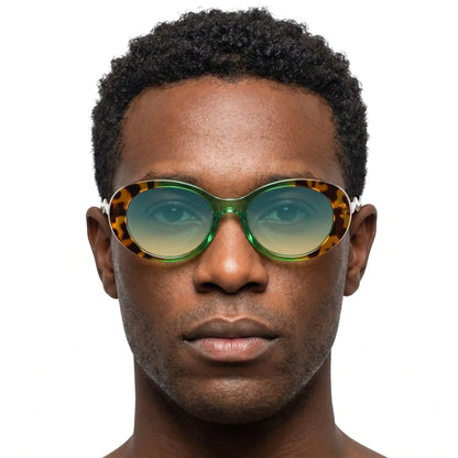 Caelix tortoiseshell oval gradient sunglasses with green mirrored lenses – Astroshadez