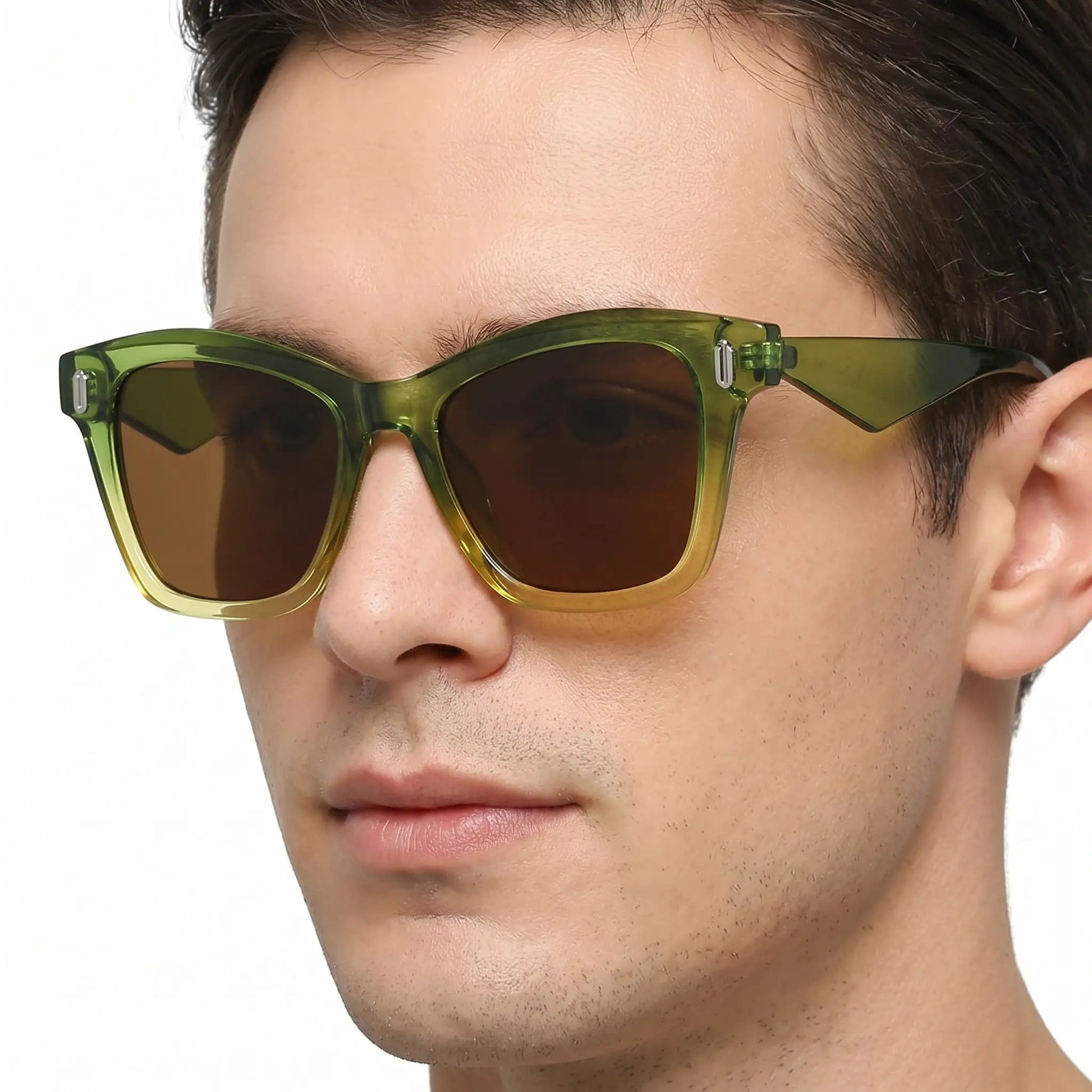 Nystral olive cat-eye sunglasses with translucent frame and gradient brown lenses – Astroshadez