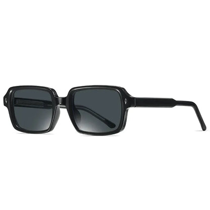 Shauna square sunglasses with black frame and gradient lenses, retro rivet detail – Astroshadez