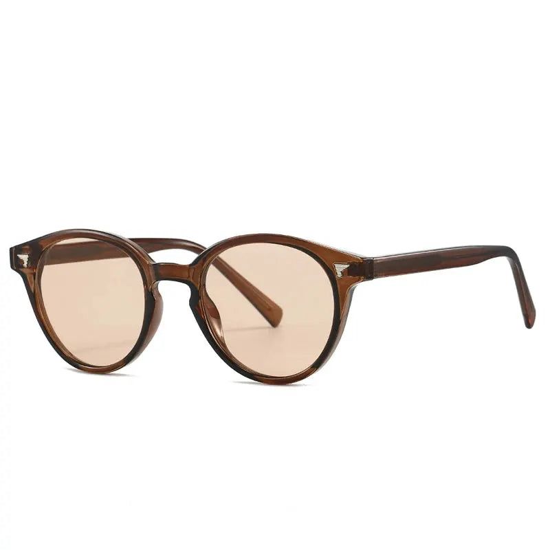 Round tortoiseshell sunglasses with brown lenses, retro rivet accents, UV400 protection – Astroshadez