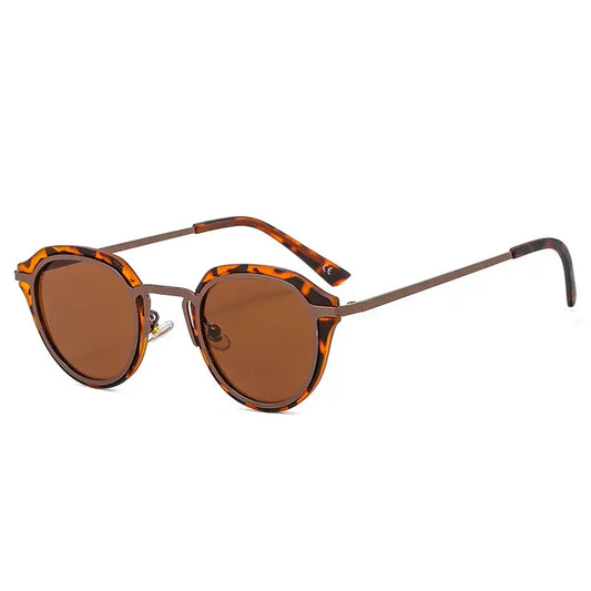 SHAUNA oval tortoiseshell sunglasses with brown gradient lenses – Astroshadez