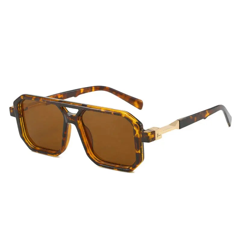 SHAUNA double-bridge square sunglasses, tortoiseshell frame, brown gradient lenses, gold-tone accents – Astroshadez